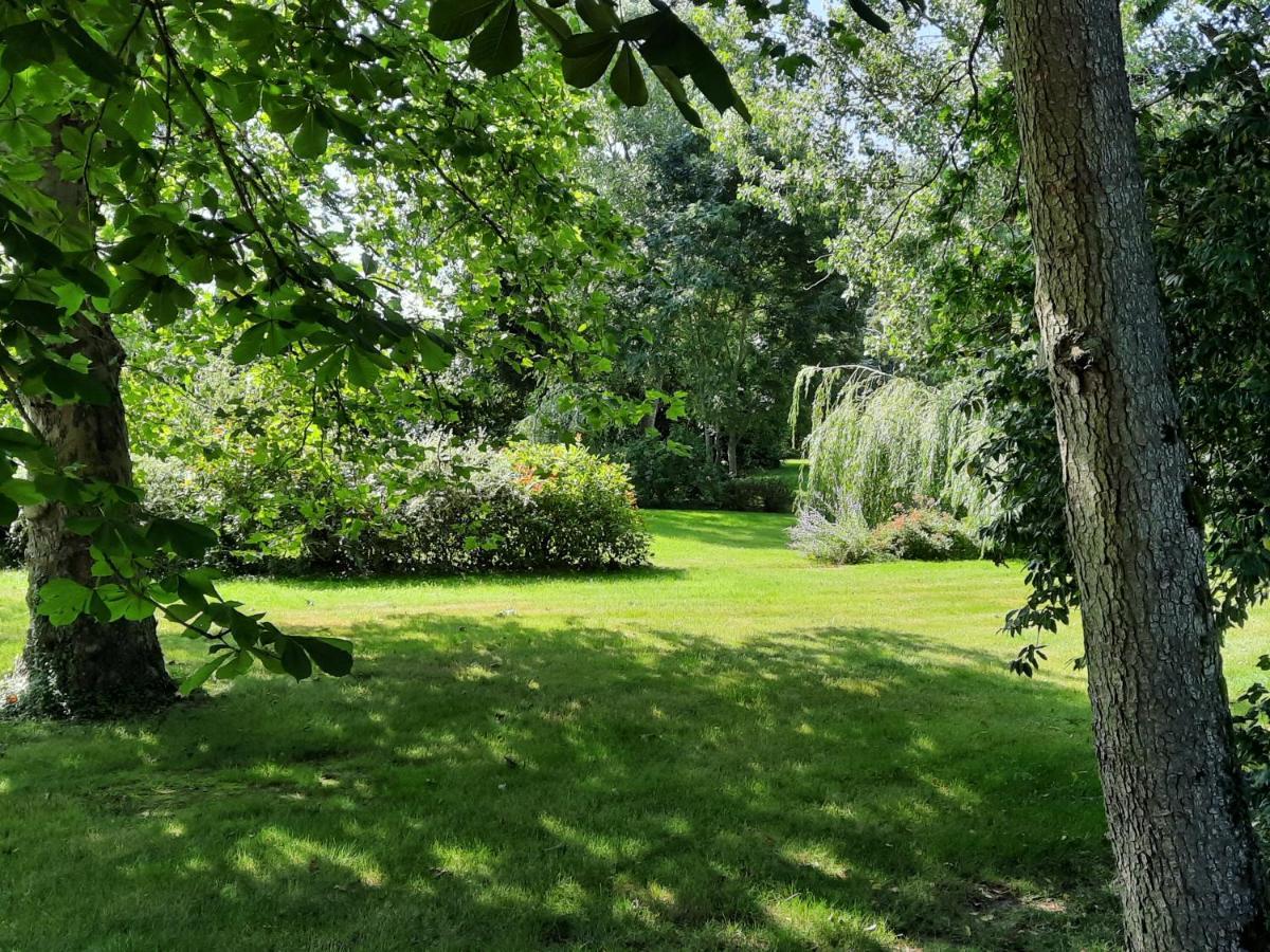 Manoir Des Tuileries Du Buisson Bed & Breakfast Verneuil d'Avre et d'Iton Ngoại thất bức ảnh