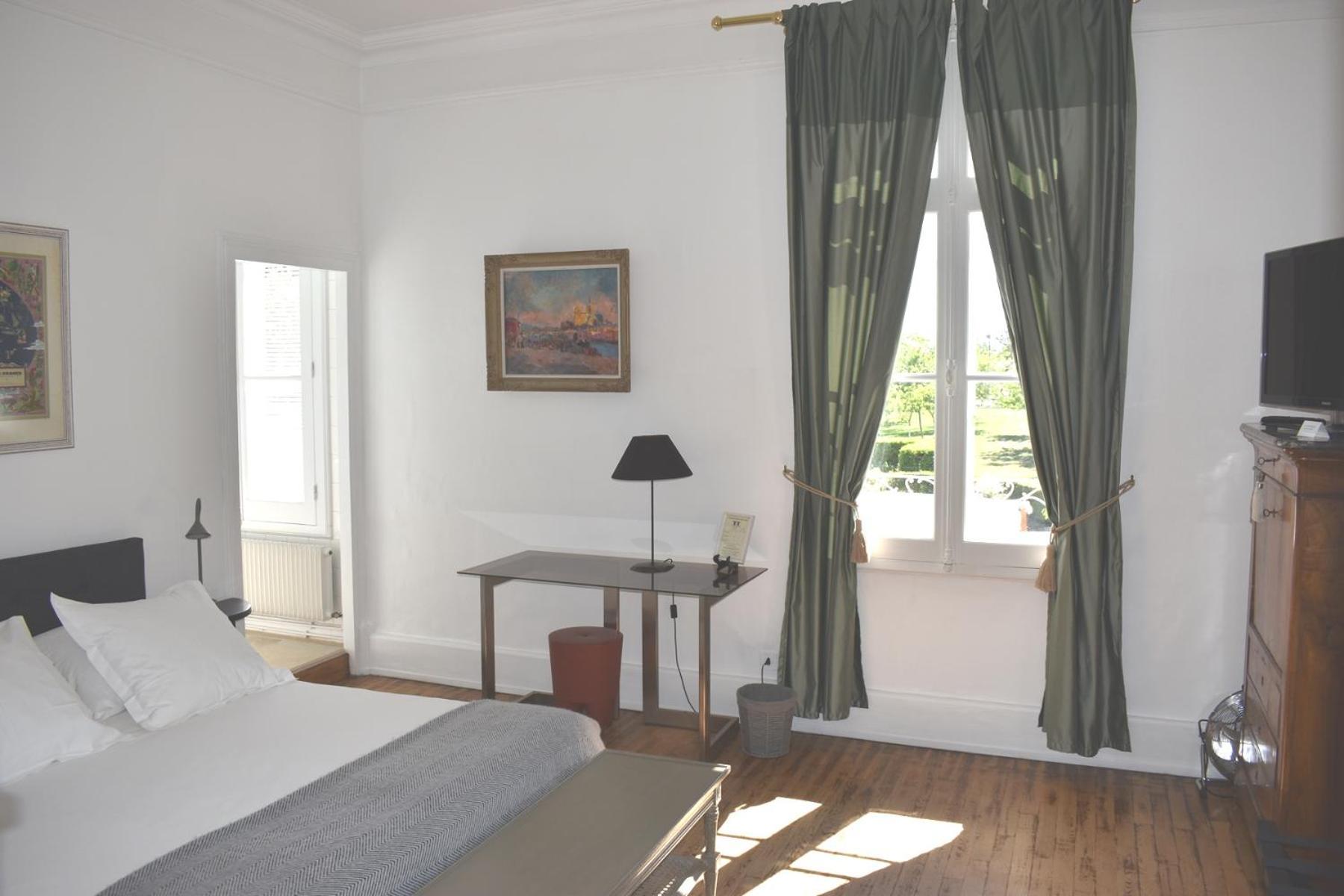 Manoir Des Tuileries Du Buisson Bed & Breakfast Verneuil d'Avre et d'Iton Phòng bức ảnh
